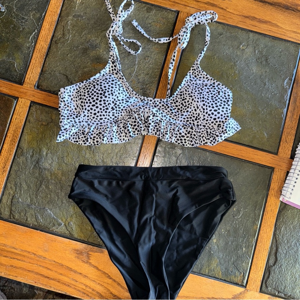 SHEIN Black and White Polka Dot Bikini